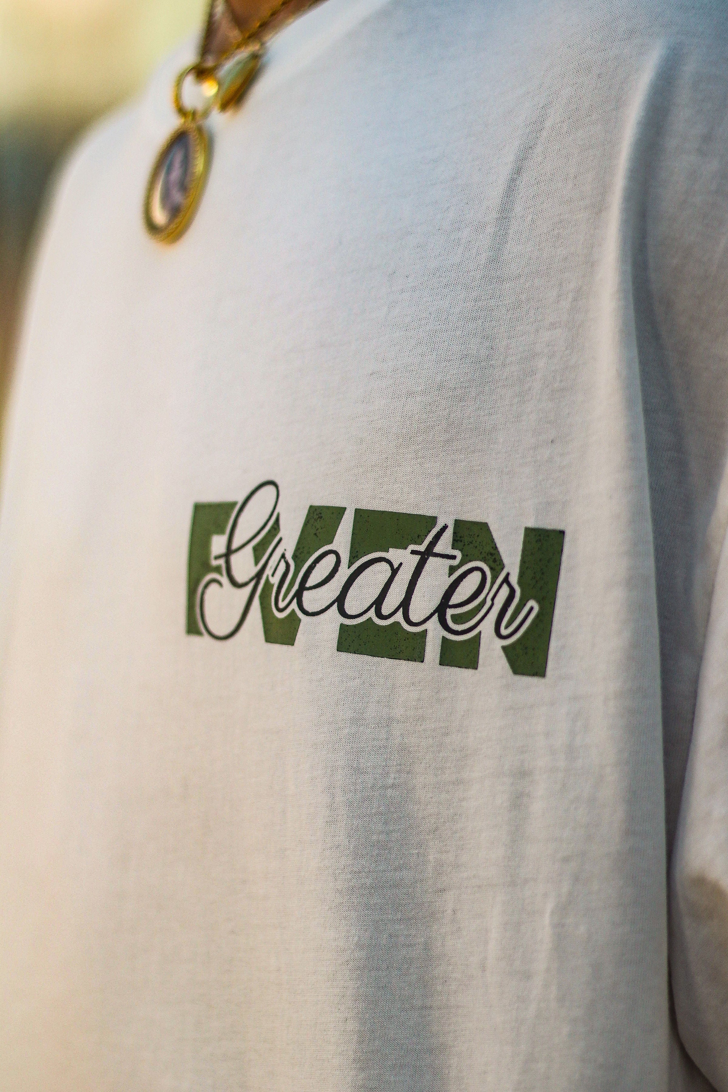 Exclusive White Short-Sleeve t-shirt