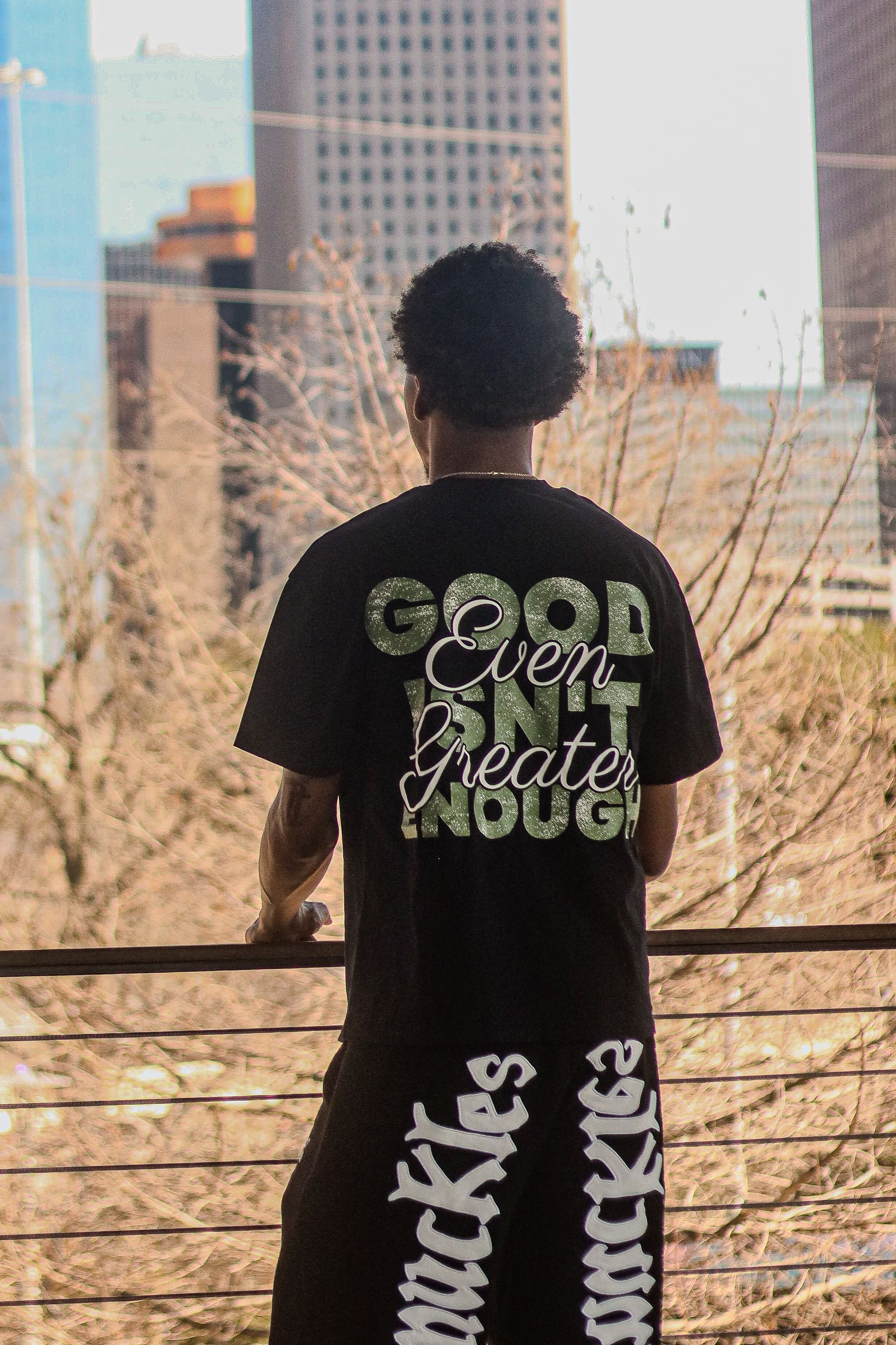 Exclusive Black Short-Sleeve t-shirt